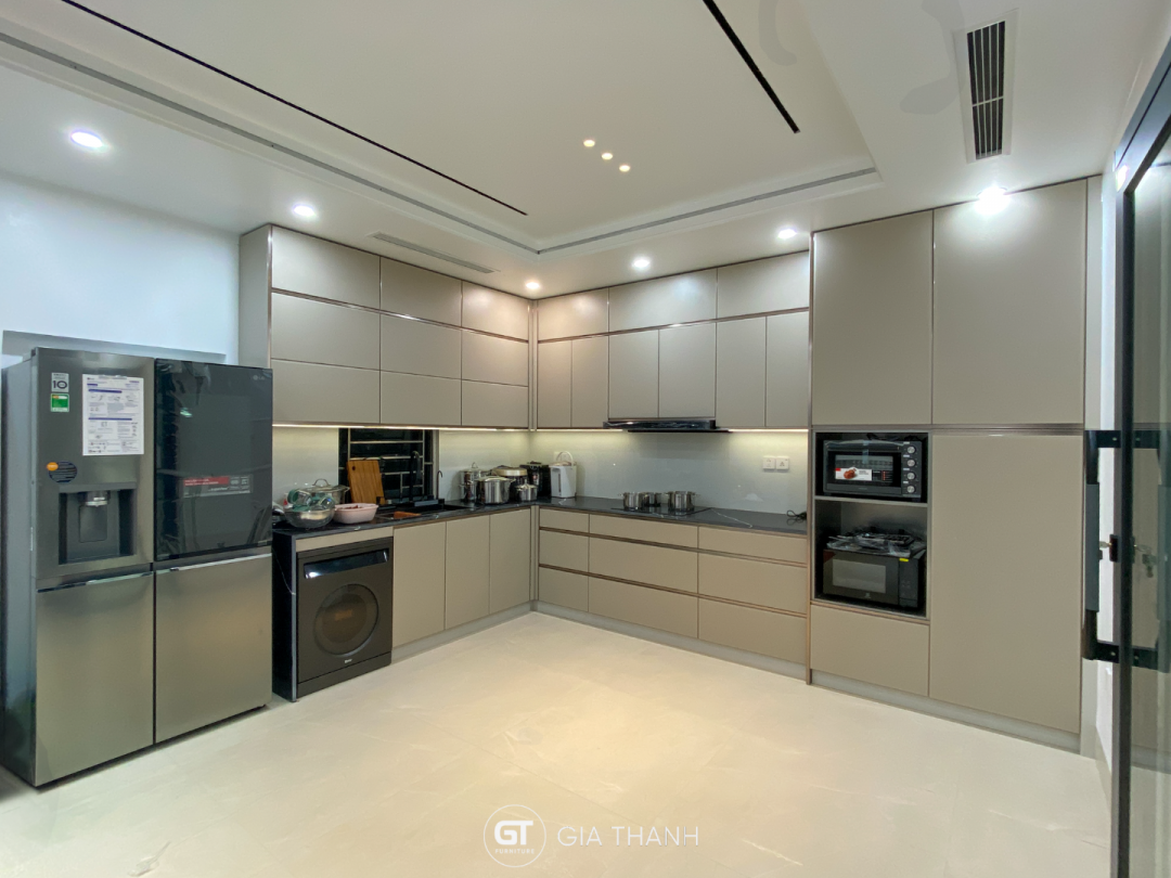 Tủ bếp inox cánh kính - KĐT Hạ Đình (9)