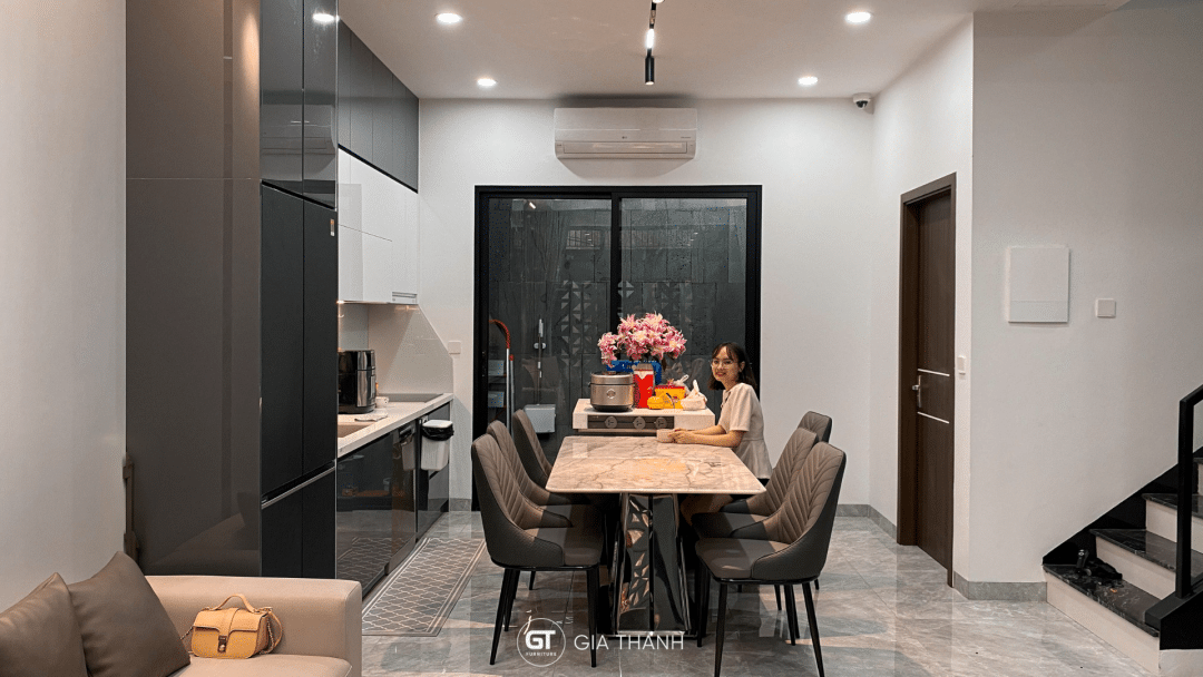 phong-khach-bep-hien-dai-nha-pho-thanh-tri (15)